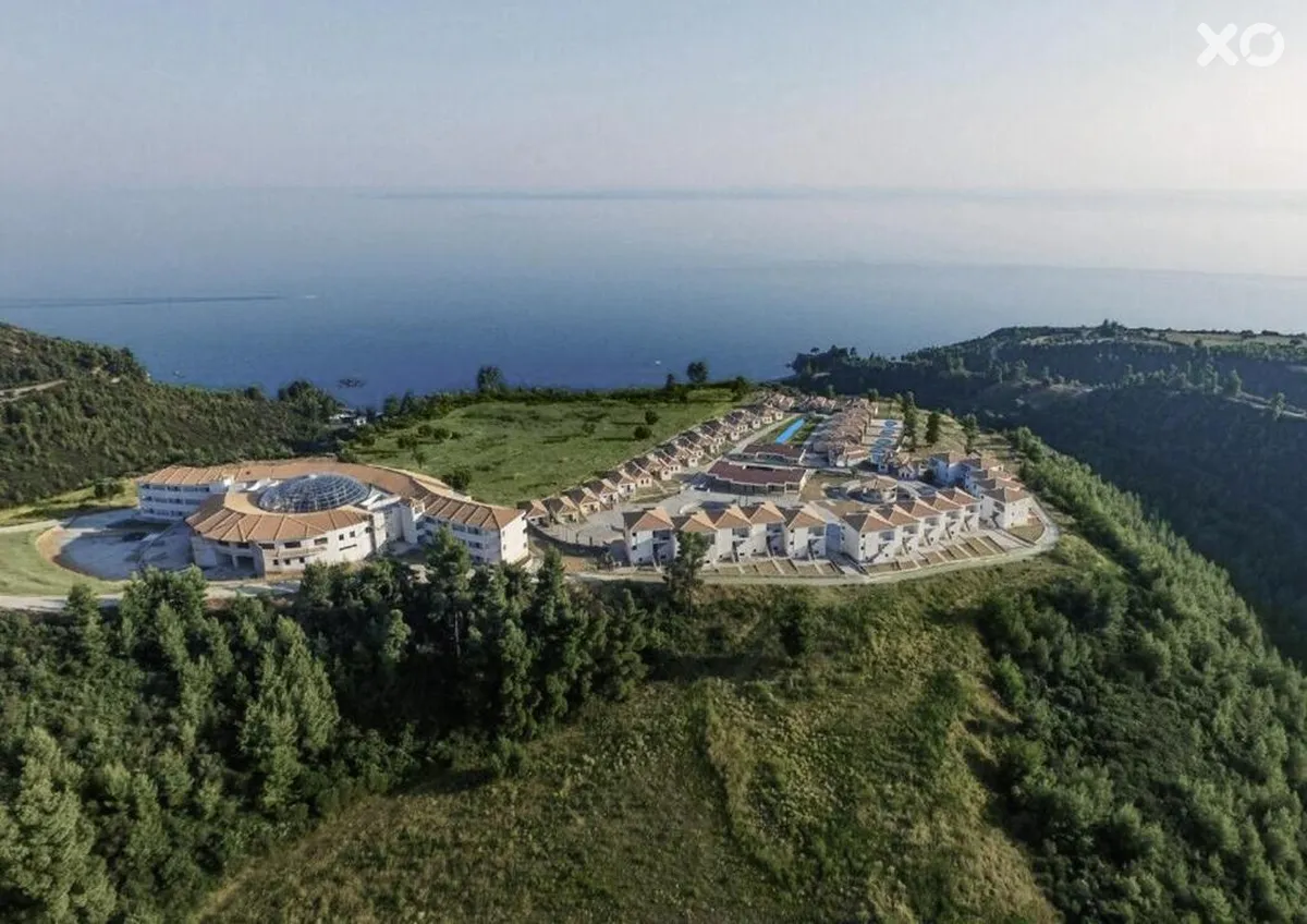 Ajul Luxury Hotel & Spa Resort