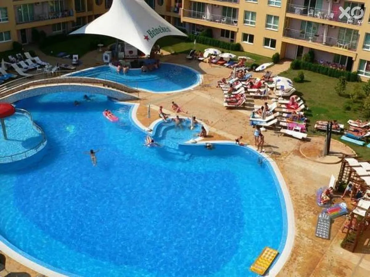 Pollo Resort
