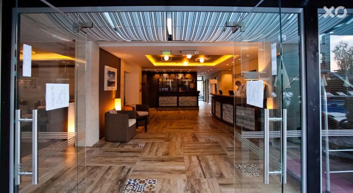 Lion Hotel