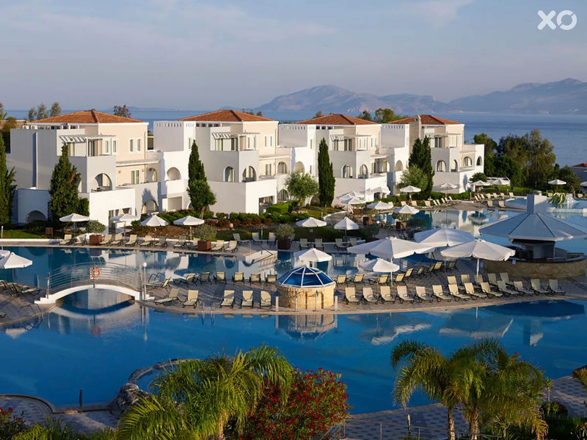 Atlantica Marmari Palace