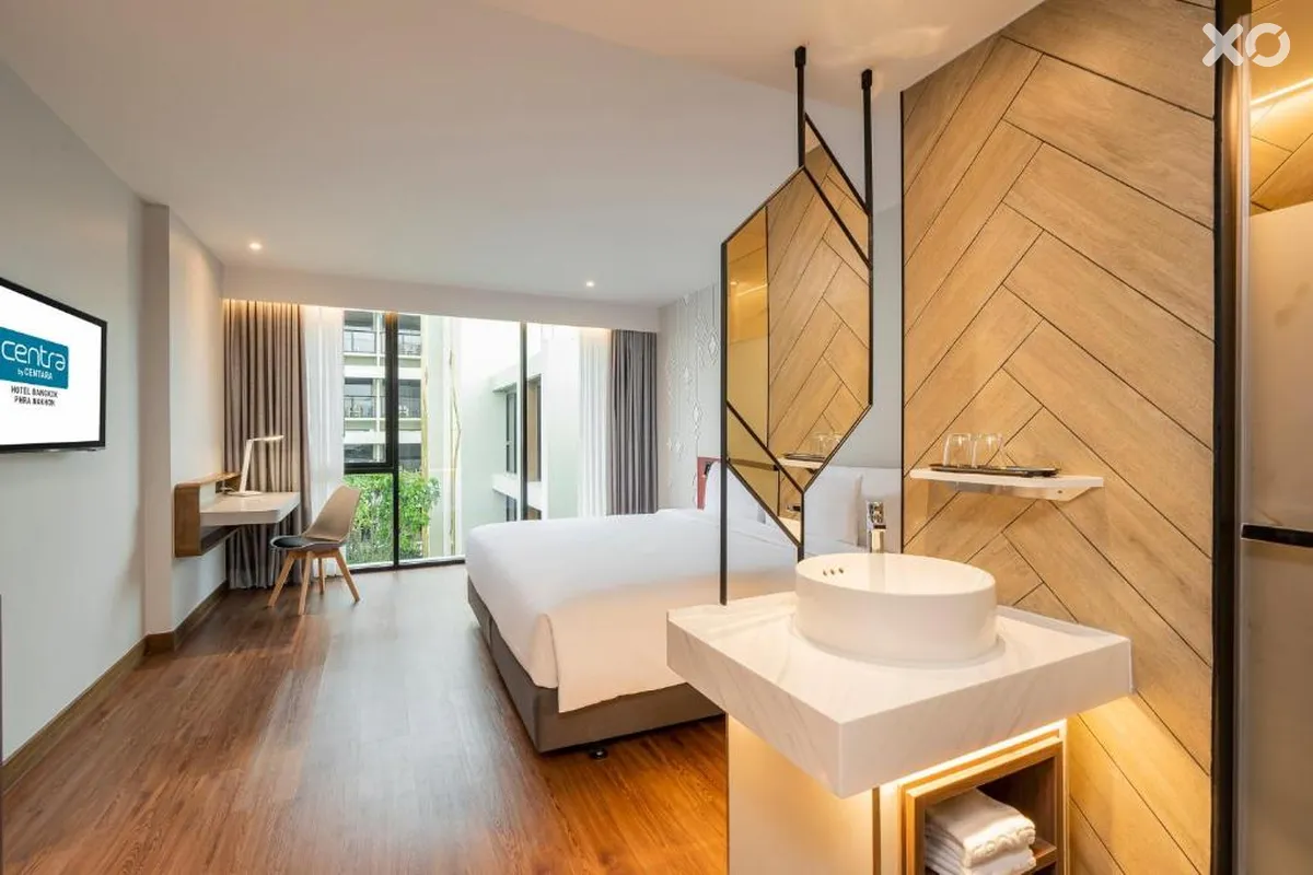 Centara Life Hotel Bangkok Phra Nakhon