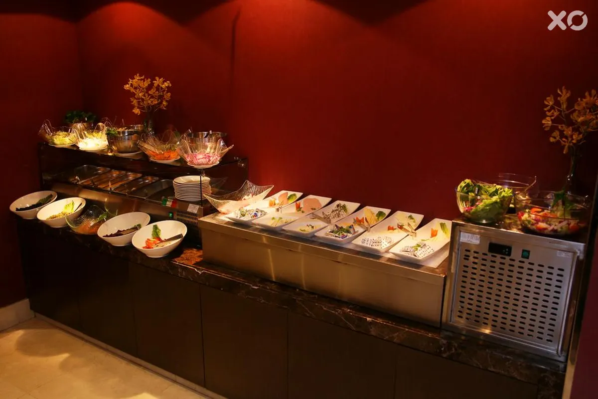 Al Hamra Hotel