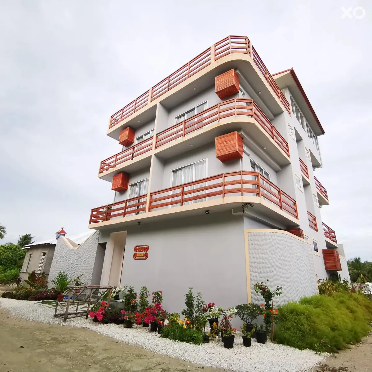 Xen Hotel