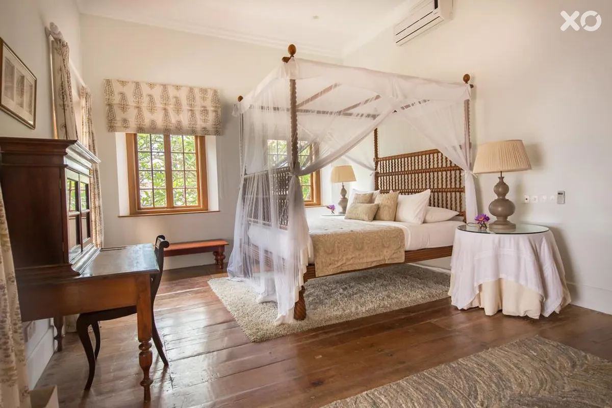 Taru Villas Rampart Street