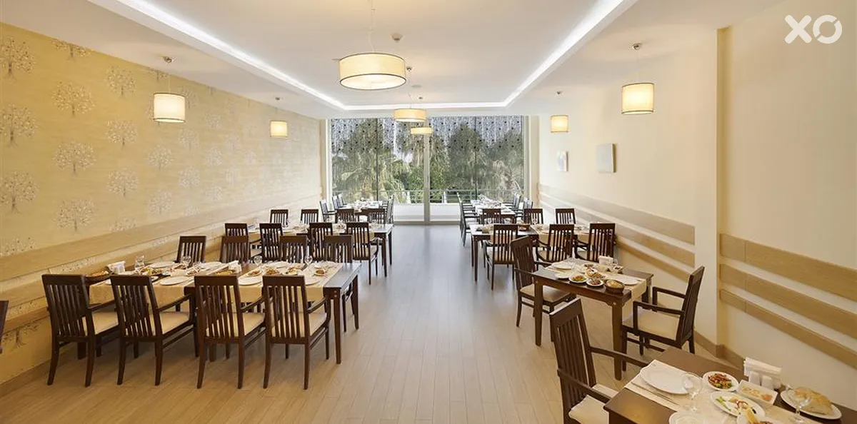 Lycus Beach Hotel