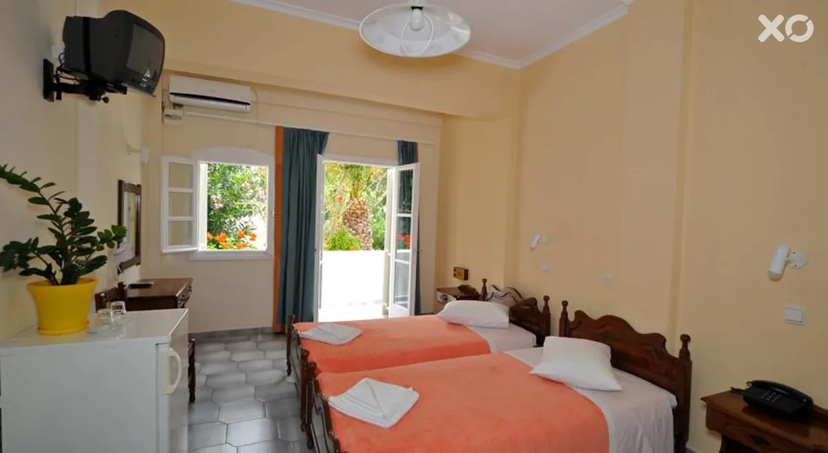 Albatros Hotel