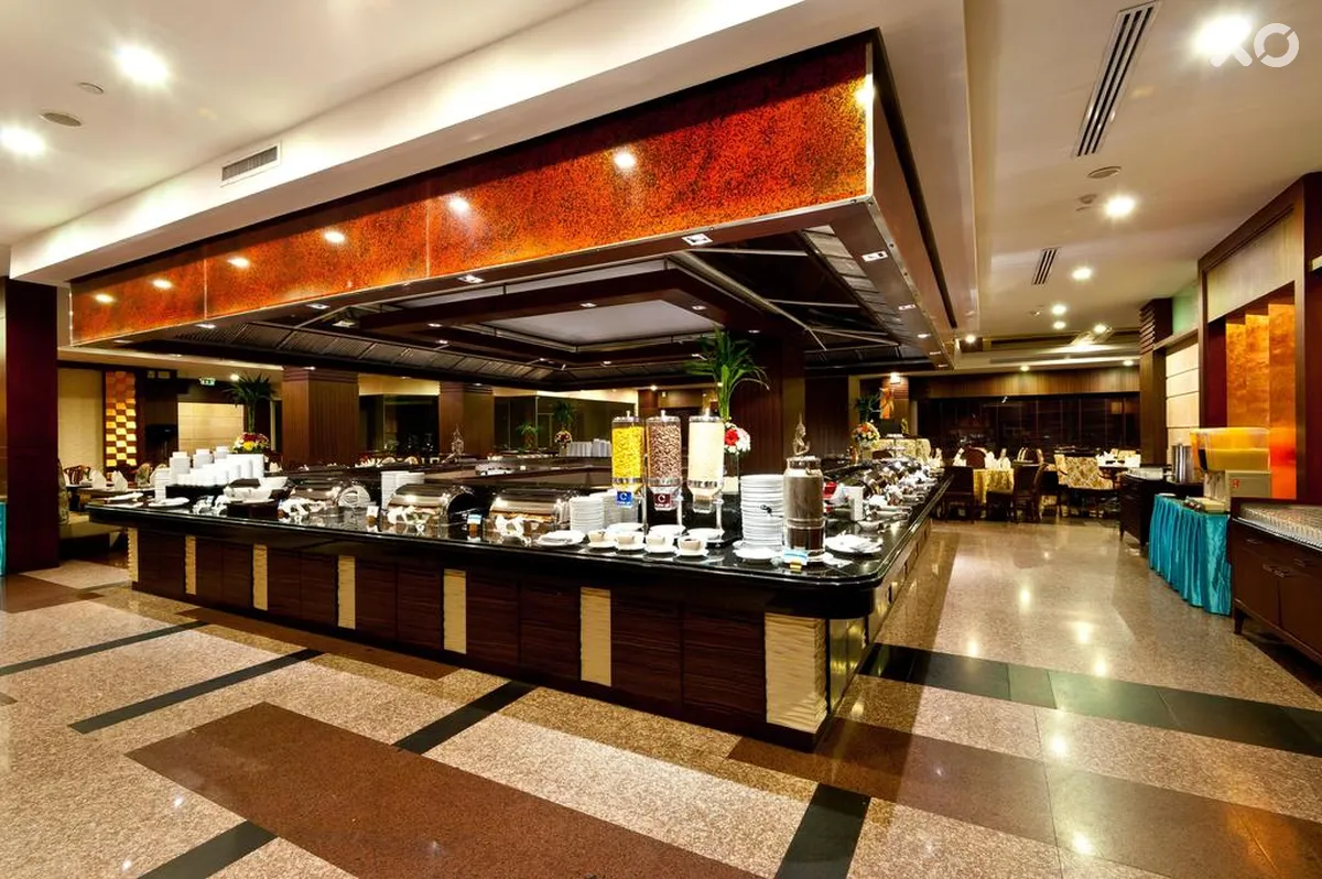 Grand Pacific Sovereign Resort & Spa