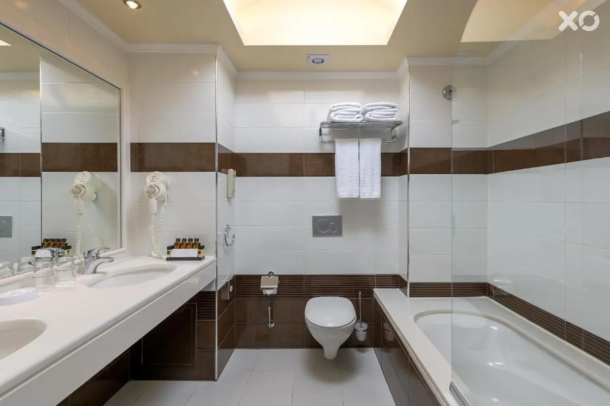 La Marquise Luxury Hotel Resort