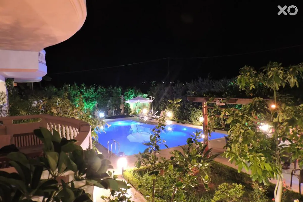 Golden Rose Suites
