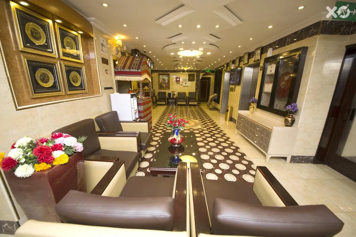 Grand Sina Hotel