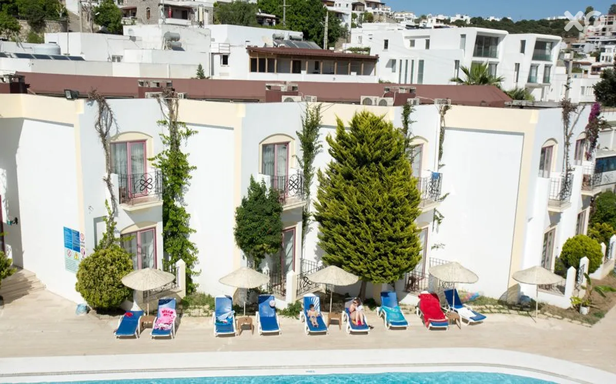 Serpina Hotel