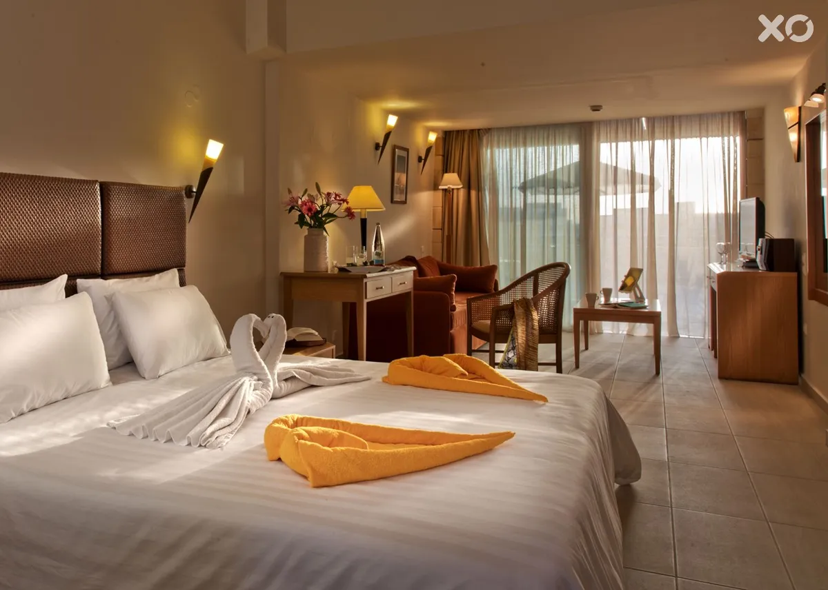 Minos Hotel