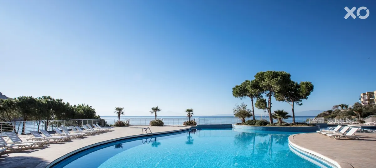 Aria Claros Beach & Spa Resort