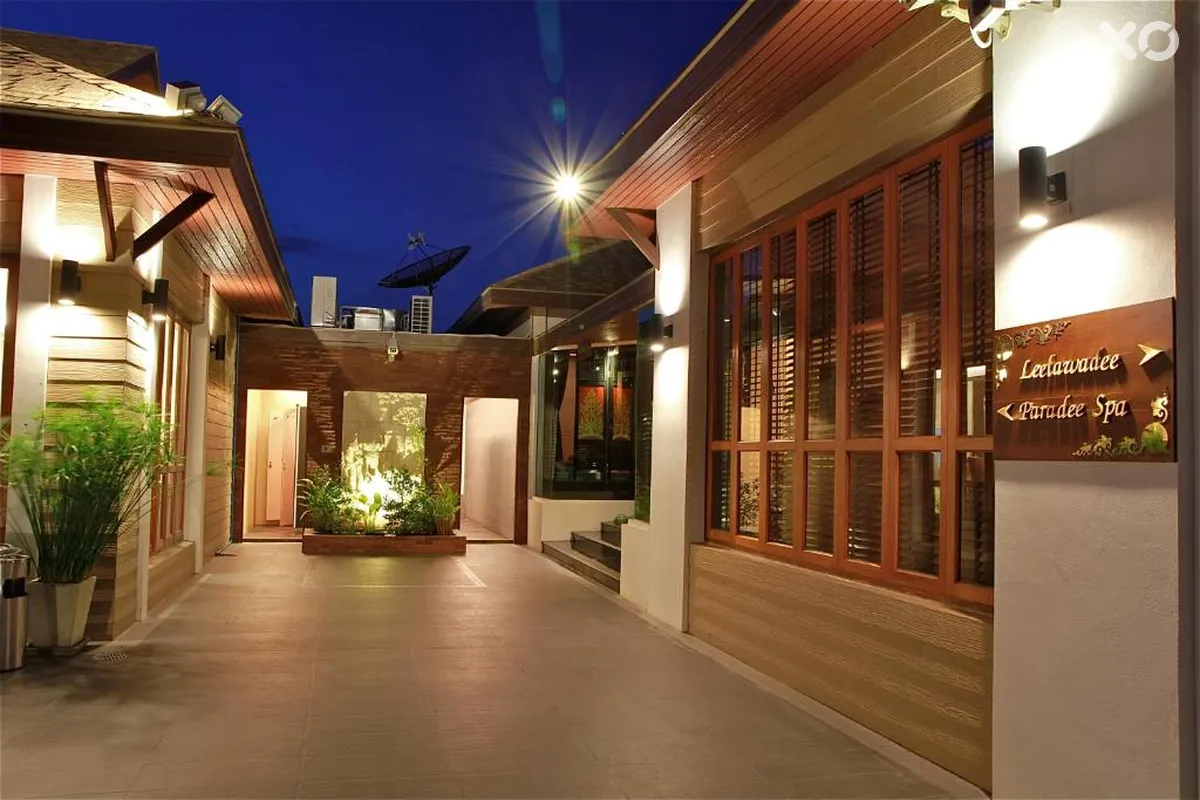 Suvarnabhumi Suite