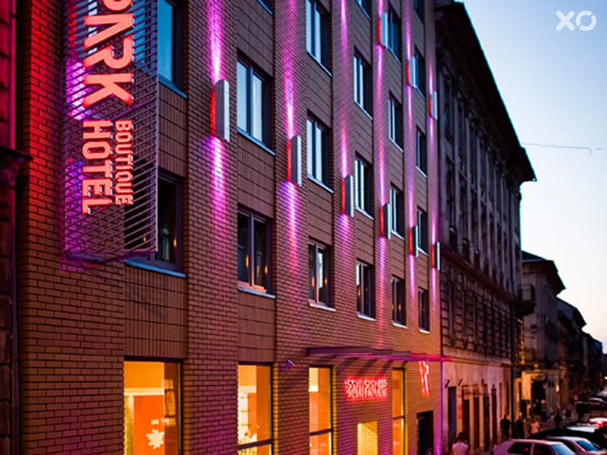 Royal Park Boutique Hotel
