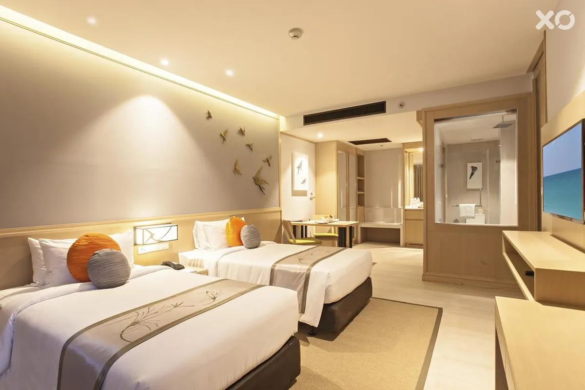 Le Meridien Khao Lak Resort & Spa
