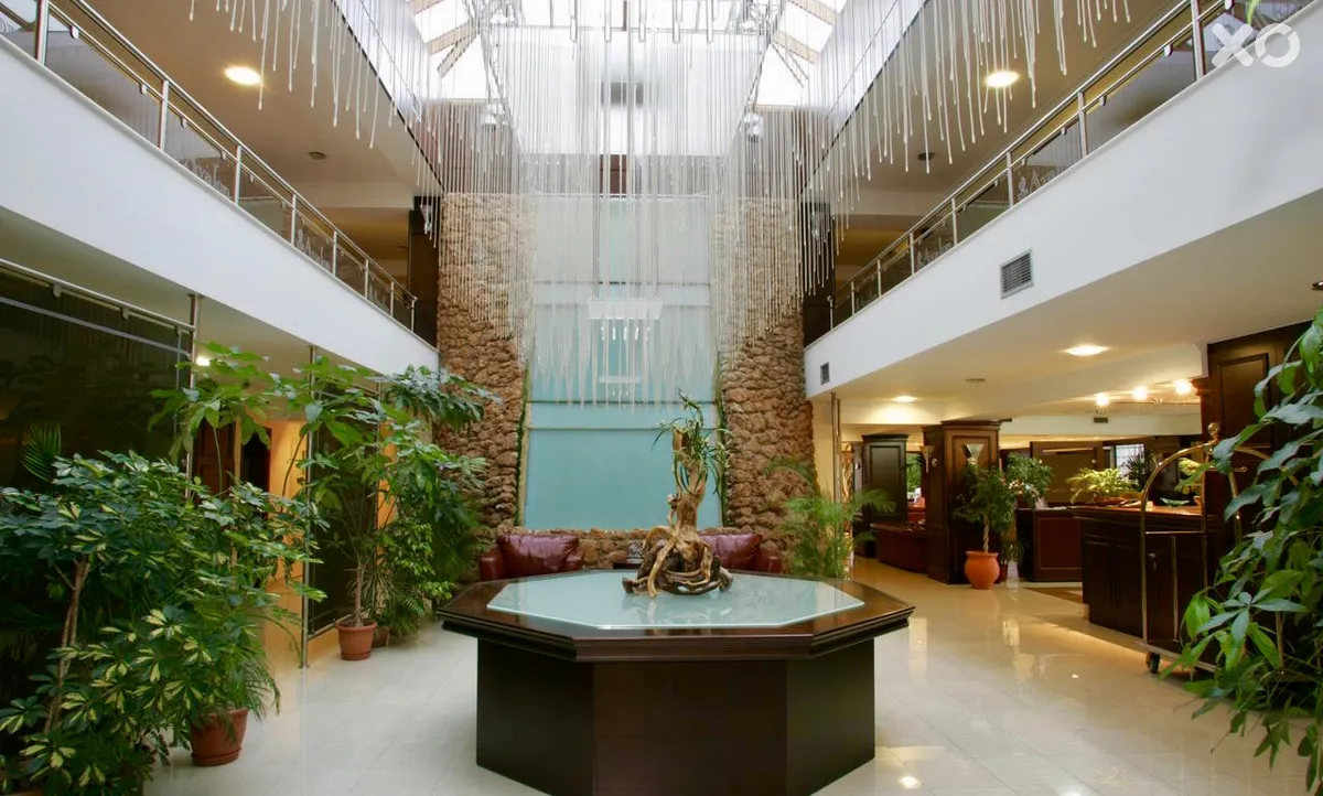 Avalon Hotel