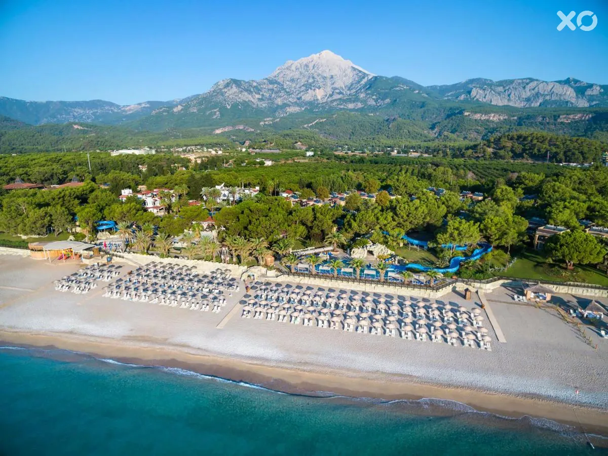 Pirate's Beach Club