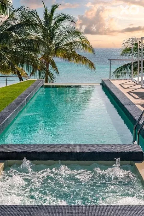 Blue Diamond Luxury Boutique Hotel
