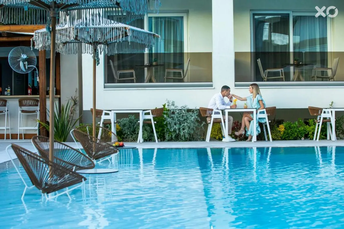 Mirablue Luxury Residences