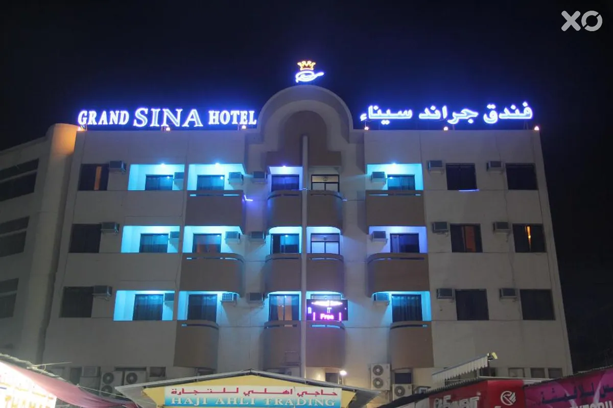 Grand Sina Hotel