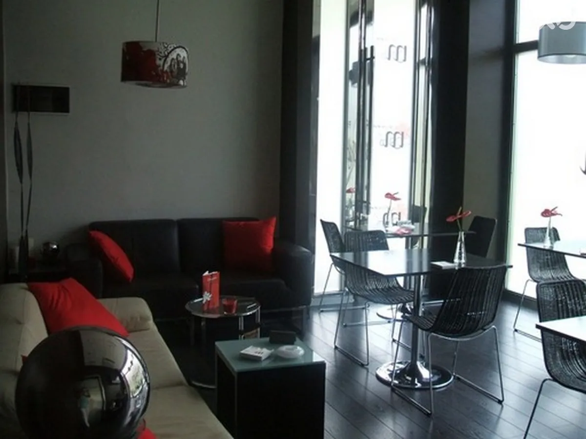 Occidental Santa Cruz Contemporaneo