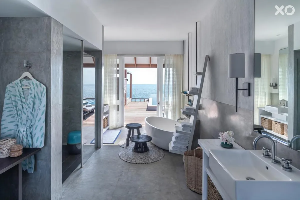Four Seasons Maldives at Landaa Giraavaru Resort