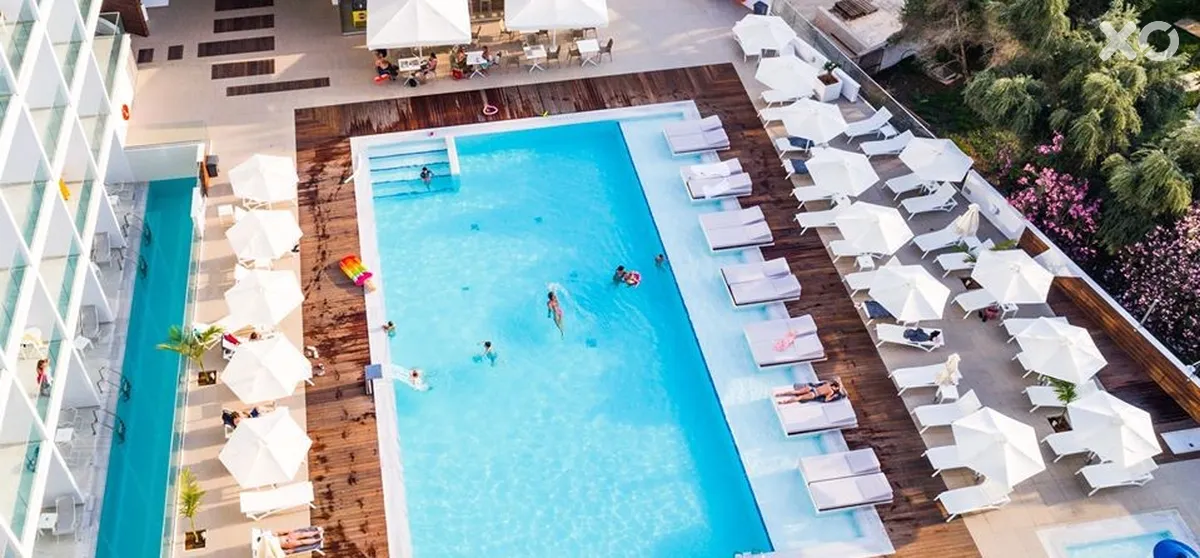 Eleana Hotel