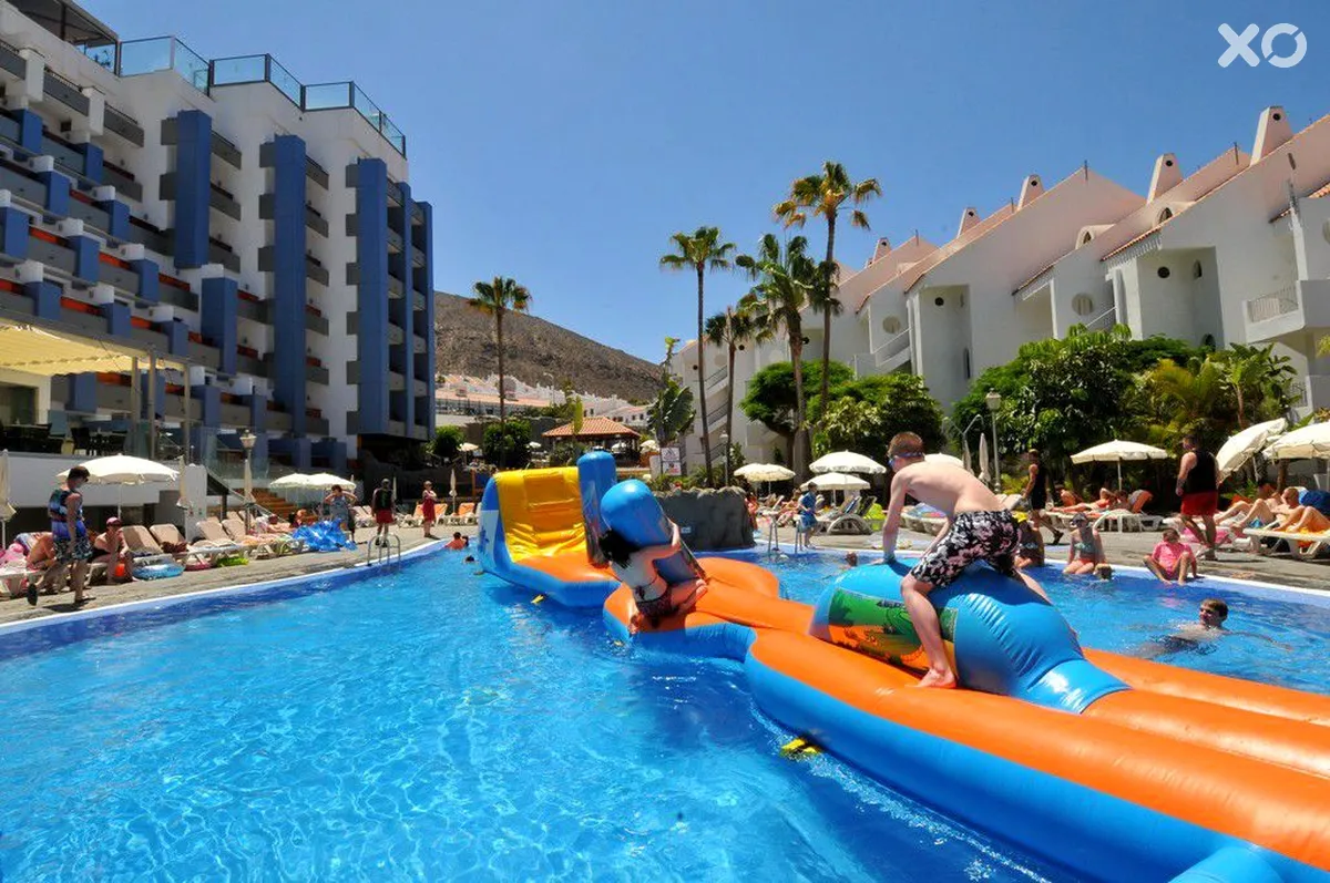 Paradise Park Fun Lifestyle Hotel