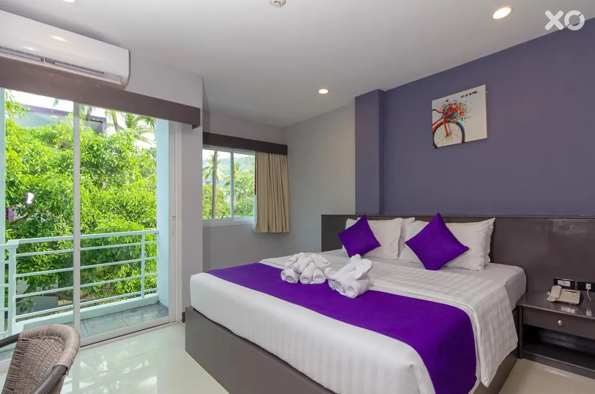 Modern Living Hotel