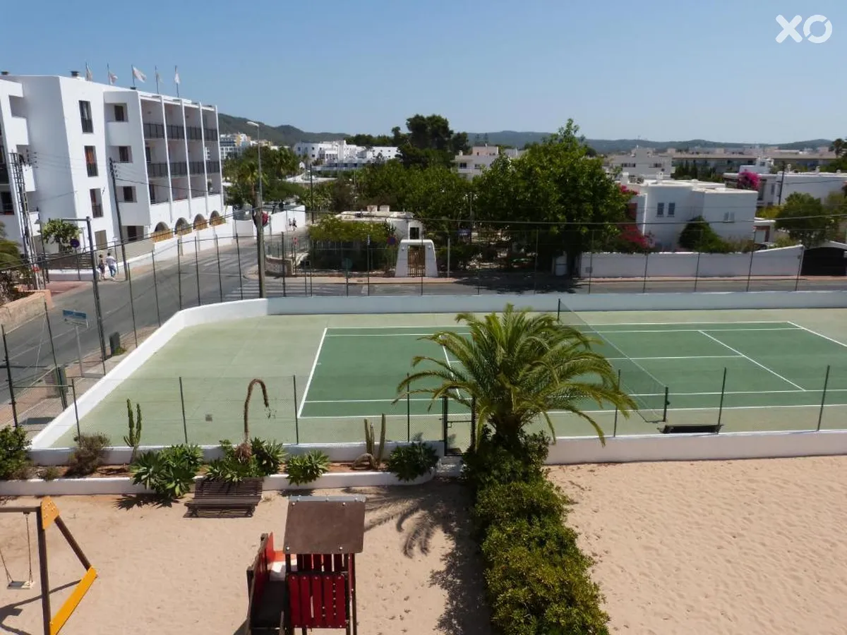 Osiris Hotel