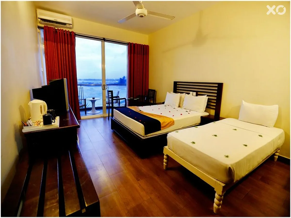 Hikkaduwa Beach Hotel