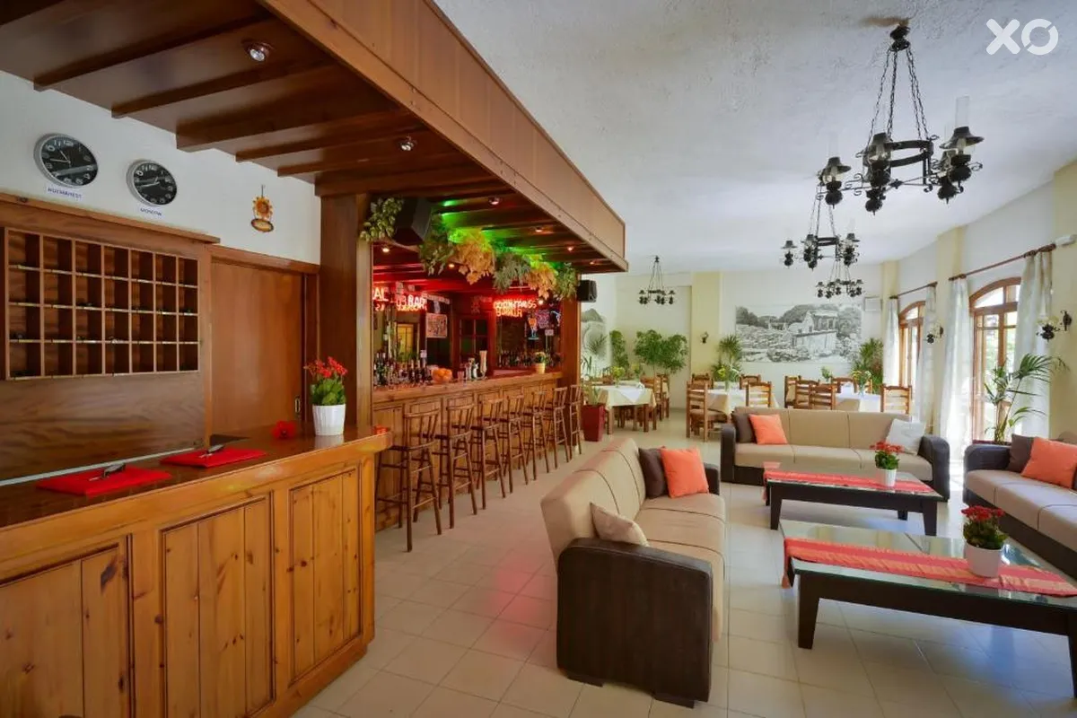Floral Hotel