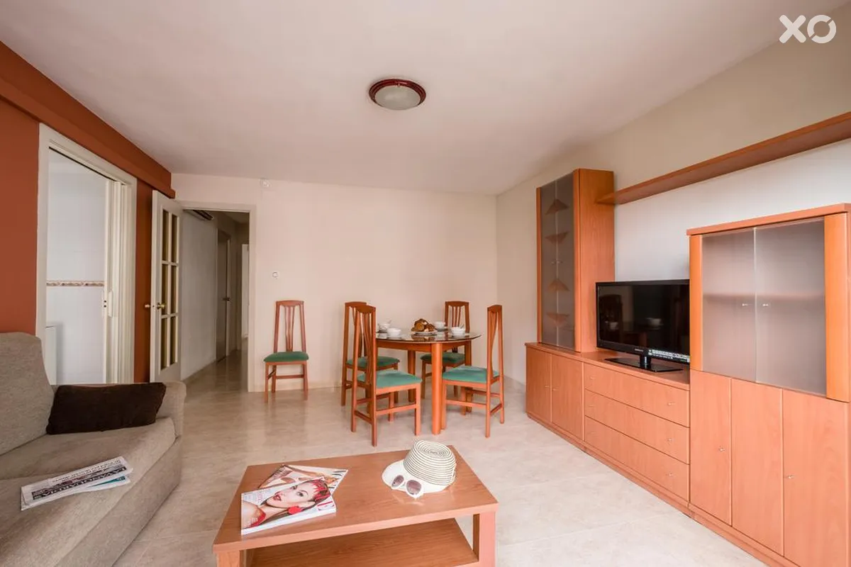 California Apartmentos