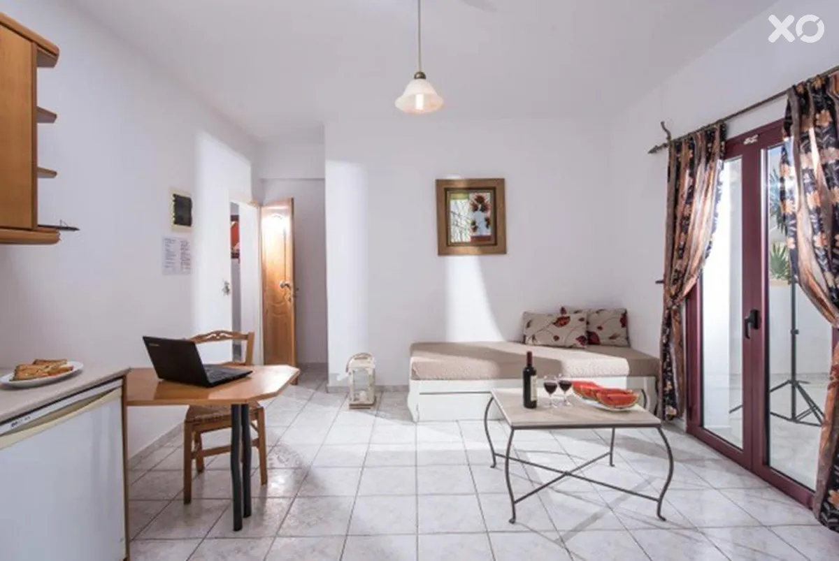 Irida Apartments by Estia