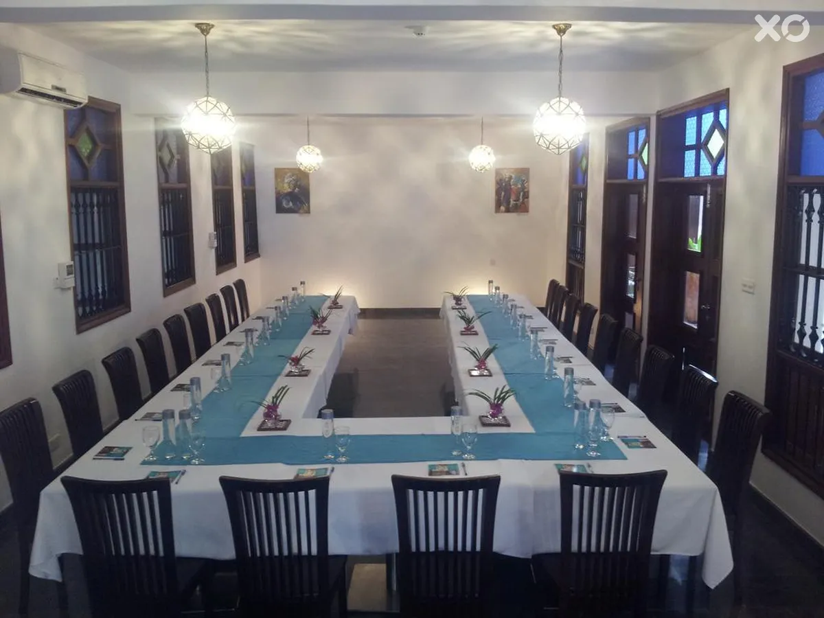 Maru Maru Hotel