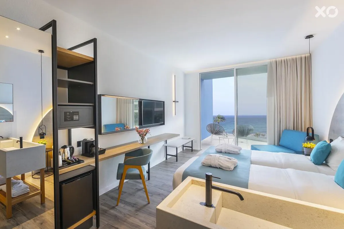 Flamingo Paradise Beach Hotel