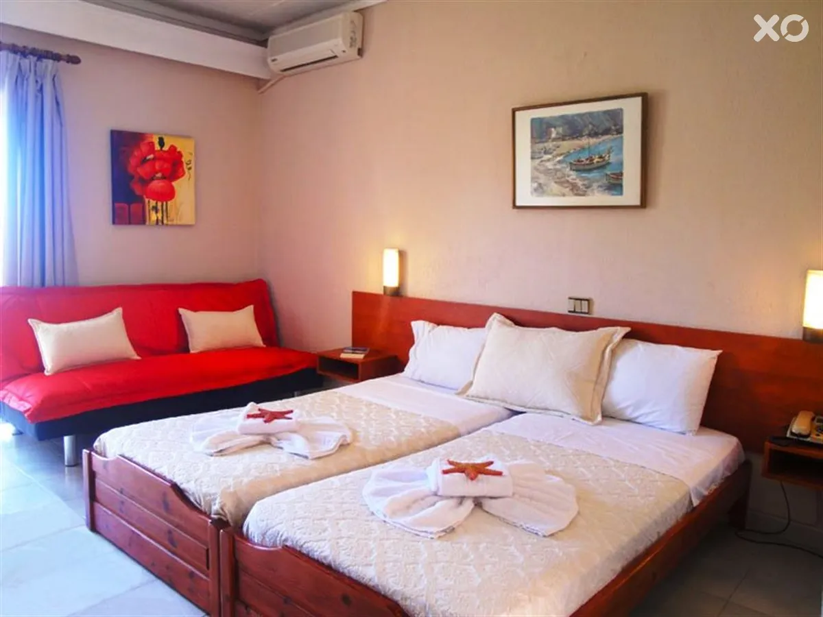 Dionysos Inn Hotel