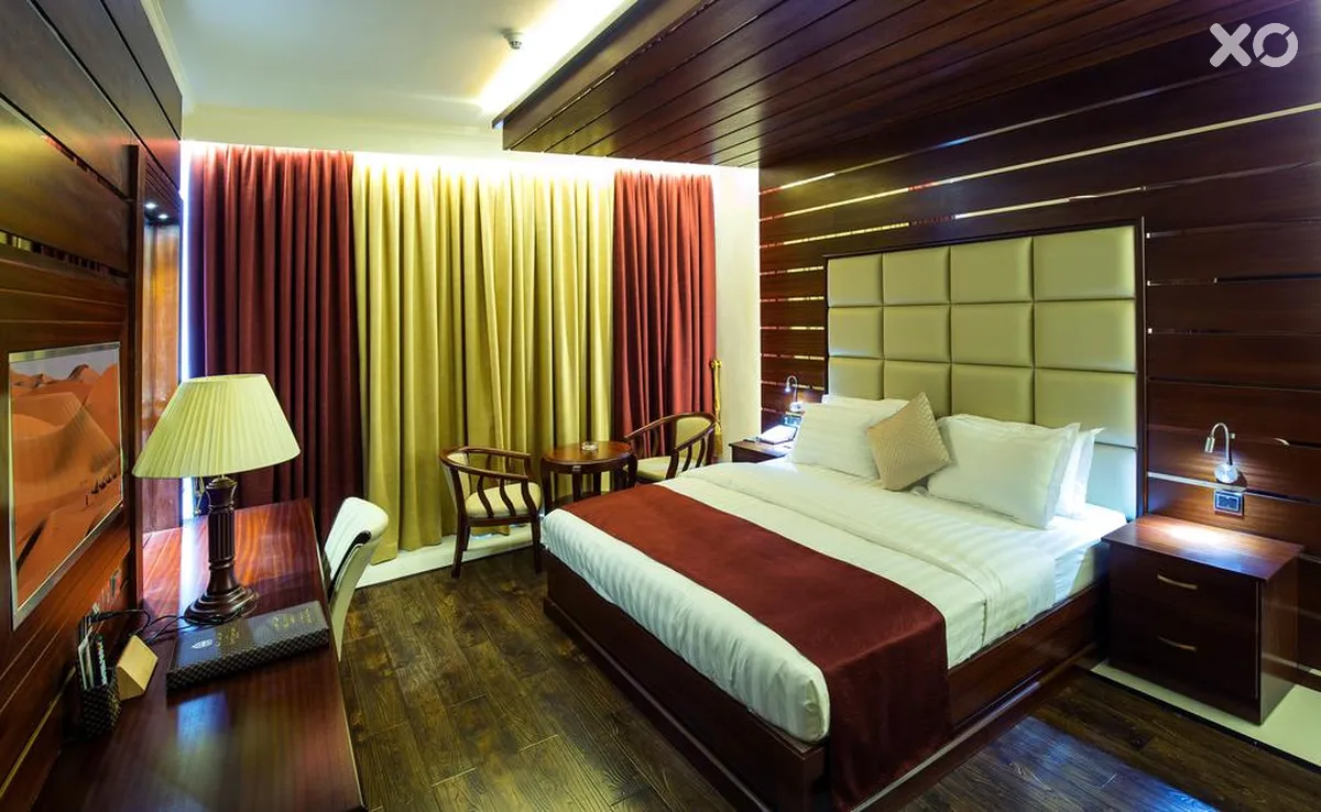 Queen Palace Hotel
