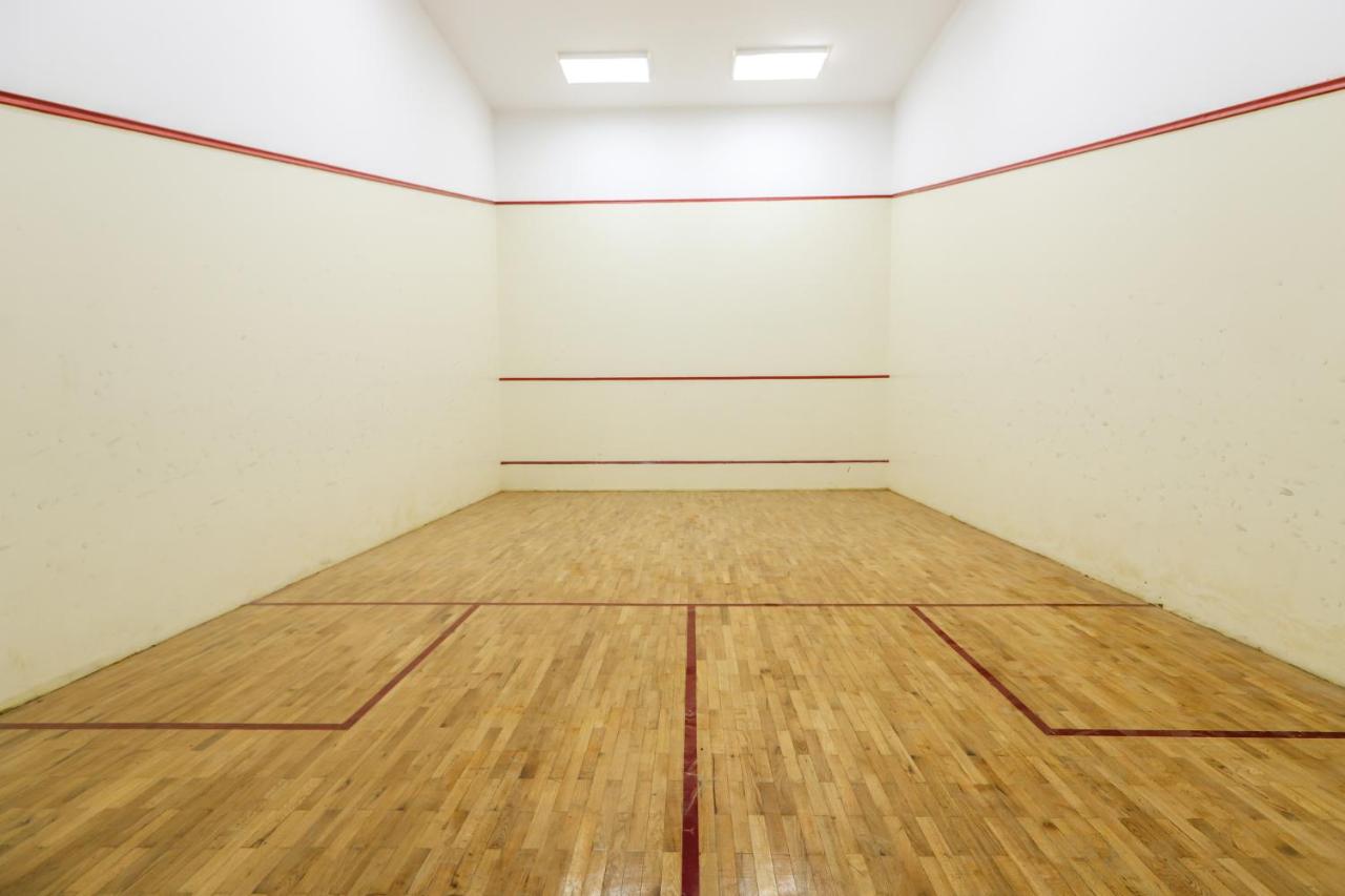 Sunny Days Mirette Family Apartments & Resort