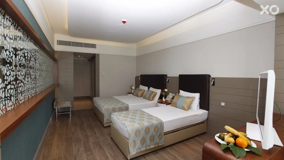Grand Side Hotel