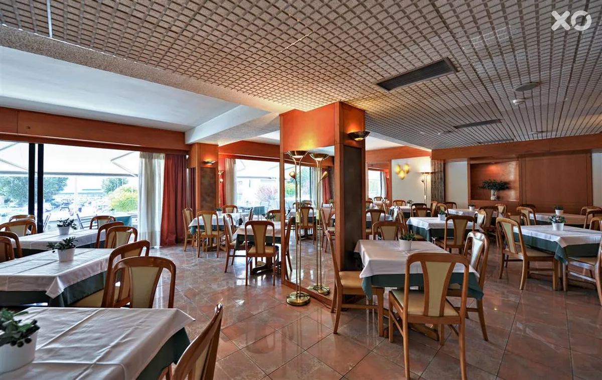Esperia Hotel