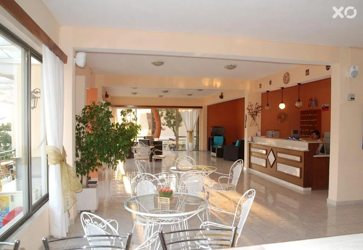 Anthemis Hotel Apartments