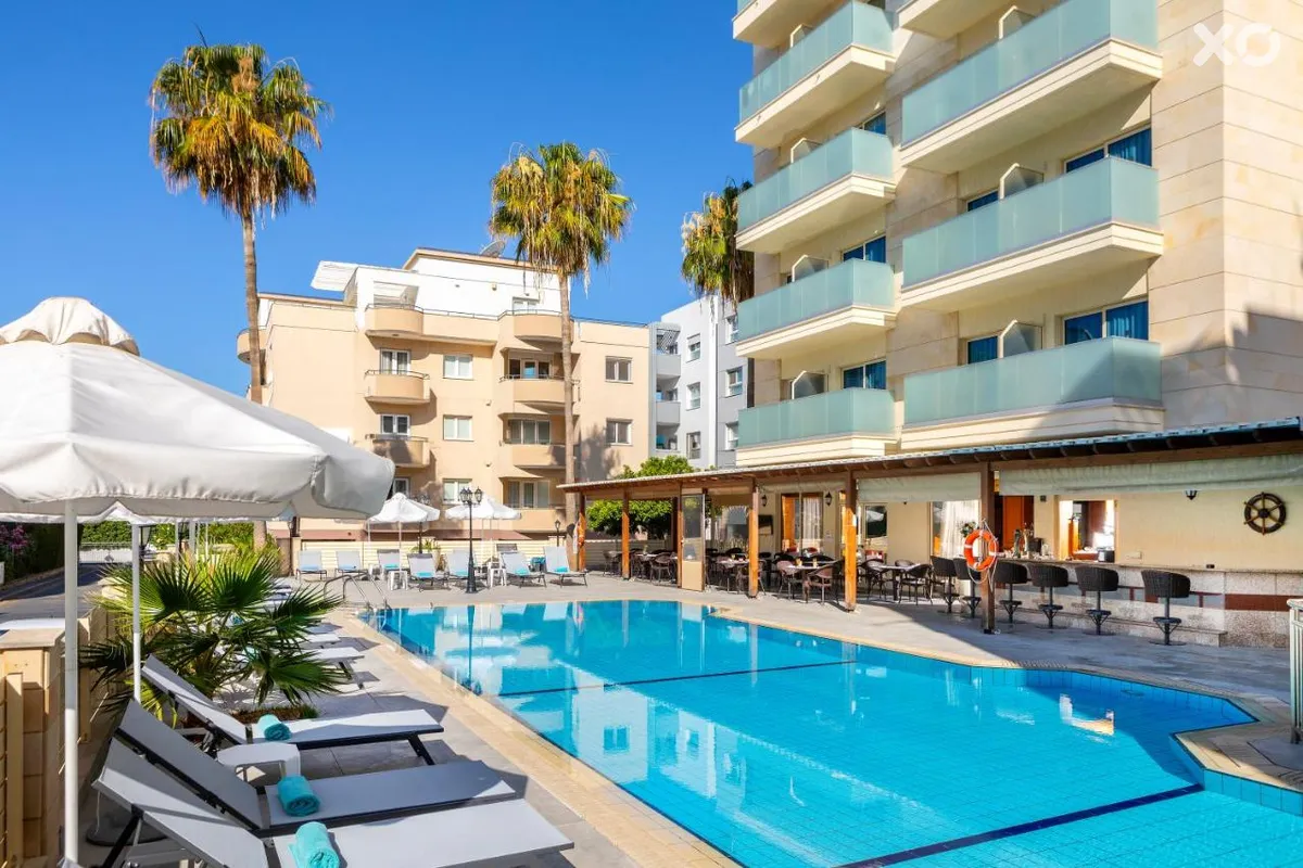 Kapetanios Limassol Hotel