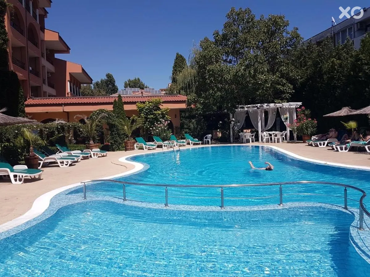 Liani Hotel