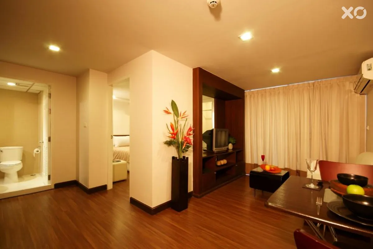 I Residence Sathorn Hotel