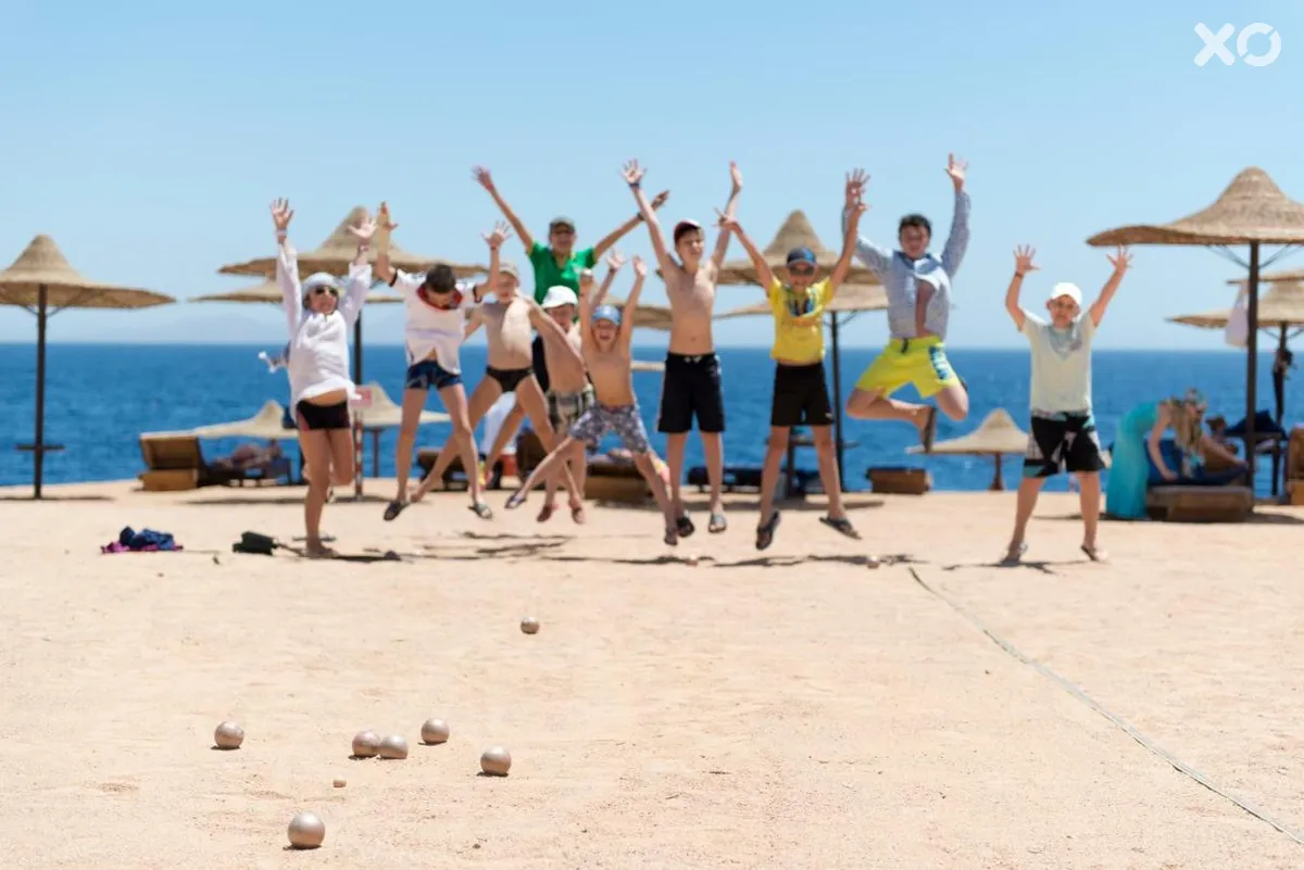 Amphoras Beach
