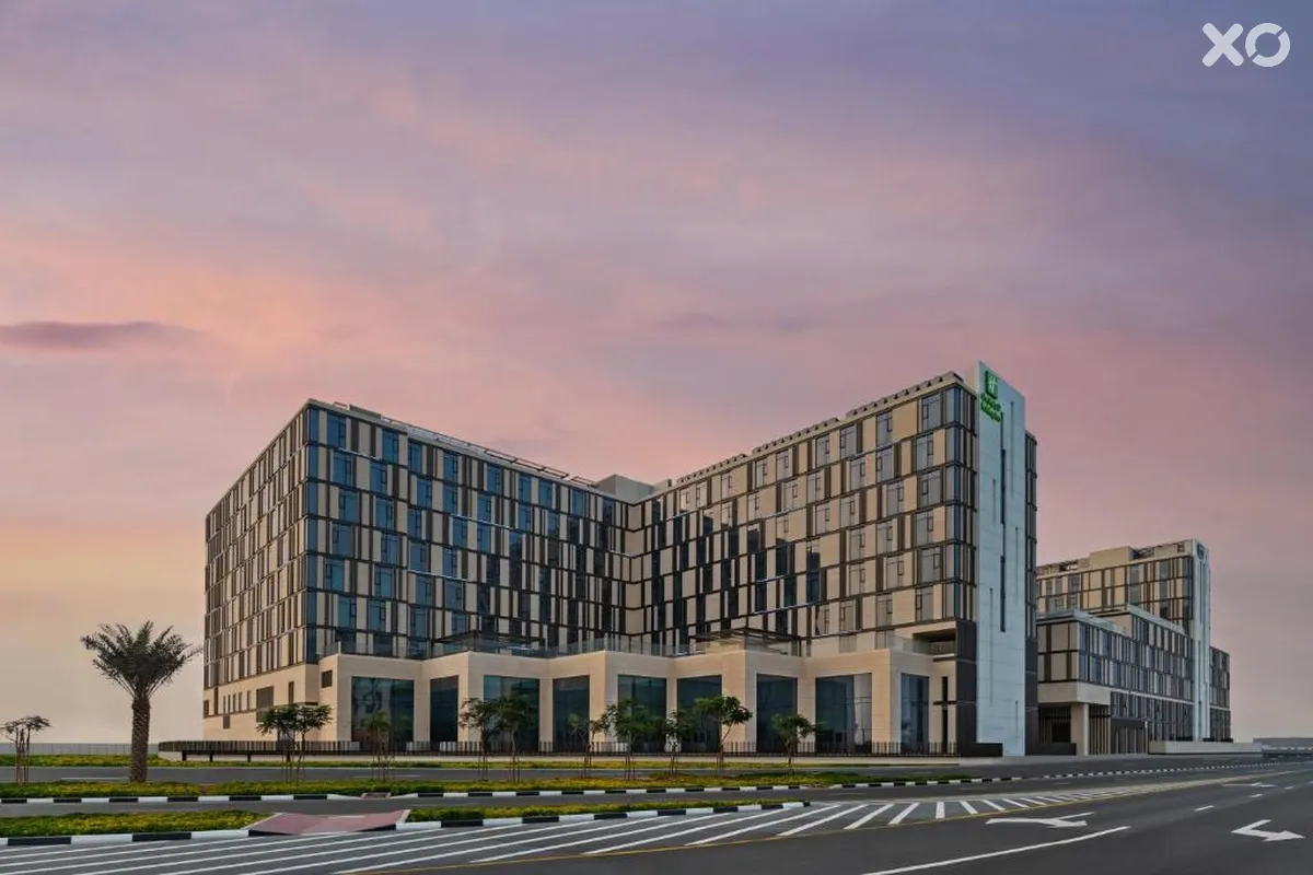 Holiday Inn Dubai Al Maktoum Airport