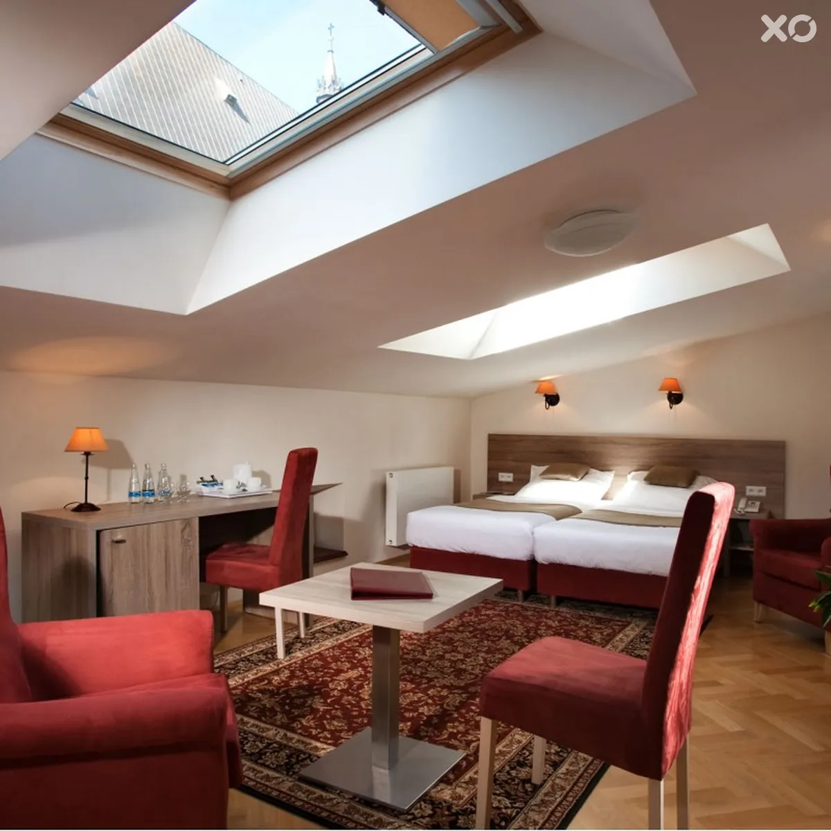 Santi Aparthotel