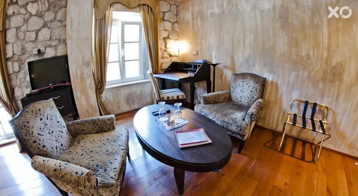 Astoria Boutique Hotel